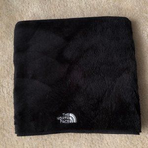 THE NORTH FACE Infinity Scarf